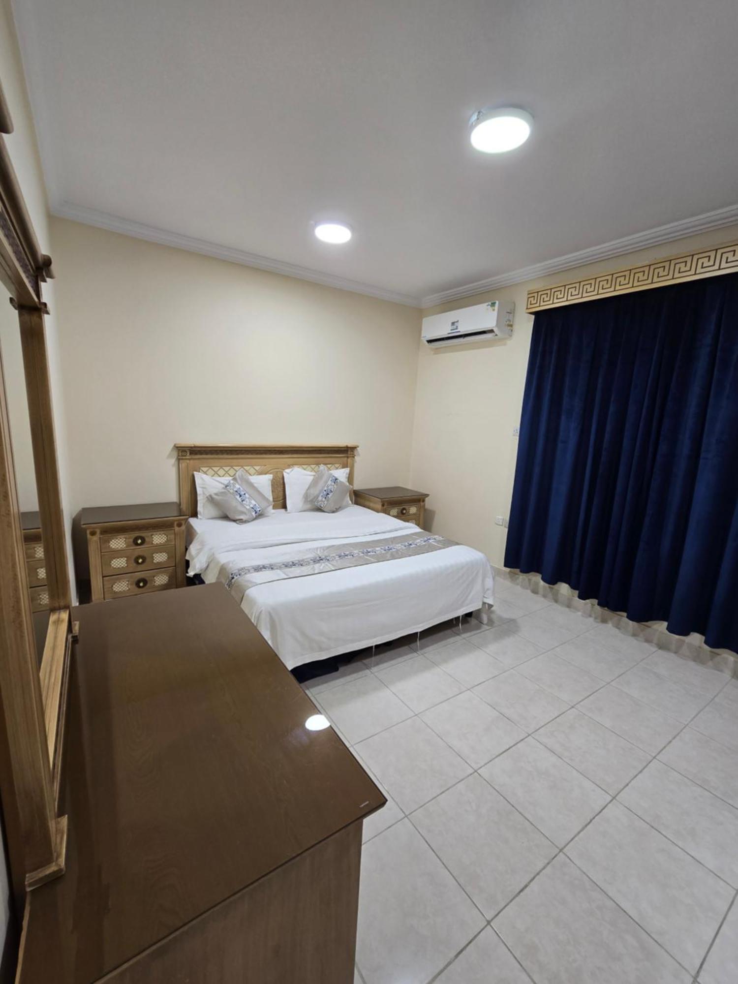 Apartment Makarim Najd 3